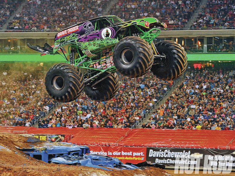 monster, grave, 720P, monster truck, digger, racing, race, 4x4, truck