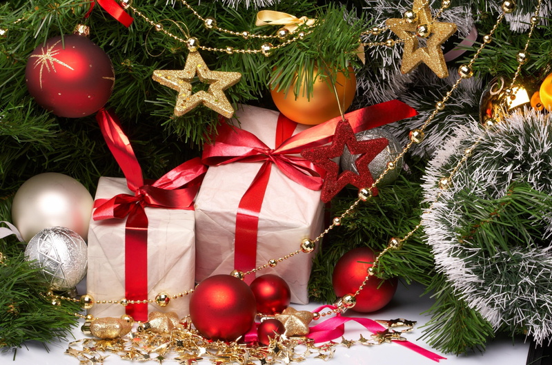 new year, christmas tree, 4K, new, tree, tinsel, decorations, holiday, christmas, christmas decorations, year, gifts