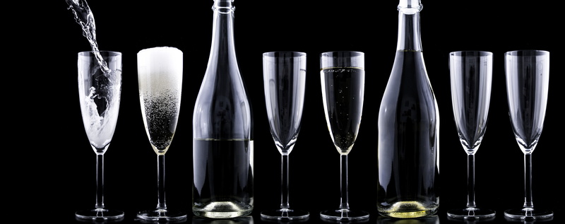 Festive, 5K, no people, Drops, silver colored, 2016, Wine, Special, Romantic, wineglass, occasion, group of objects, Luxury, household equipment, Year