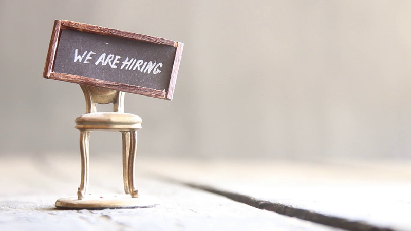 1080P, the, idea, recruiting, job, iring, chair, texts, are, golden