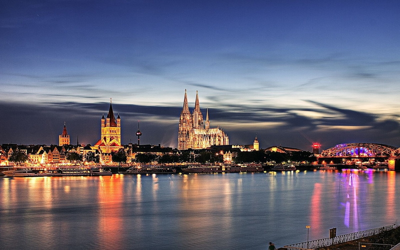 sky, cloud - sky, built structure, river, dusk, travel destinations, building, outdoors, city, Cologne, waterfront, landscape, Germany, reflection, no people