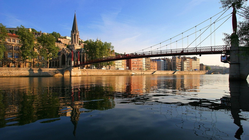 footbridge, 1080P, city, nature and landscapes, wonderful, river, church