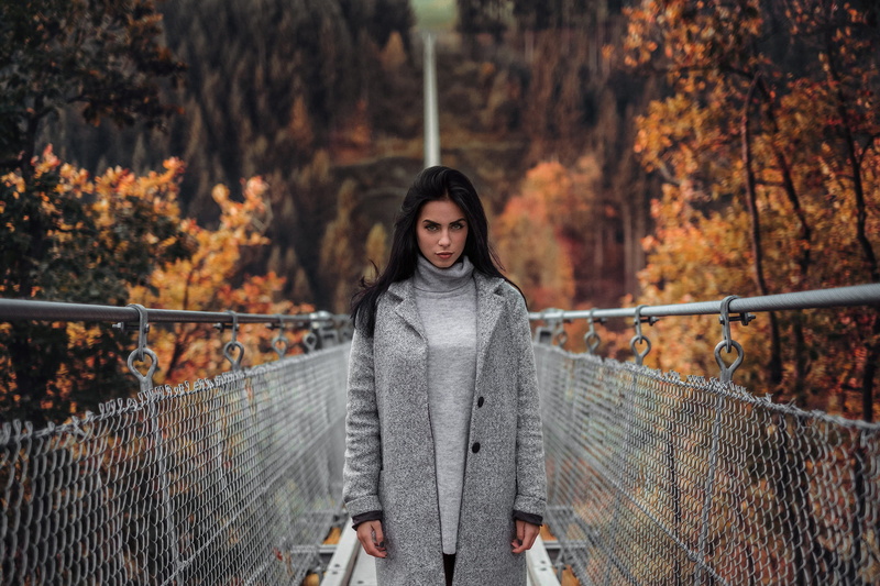 autumn, fall, looking at camera, outdoors, lifestyles, change, front view, tree, leisure activity, women, hairstyle, coats, grey coat, portrait, hair, face
