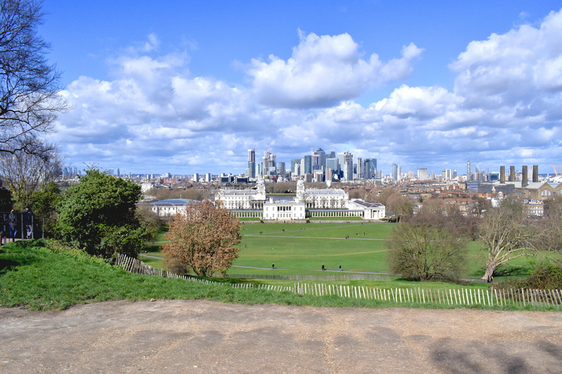 clouds, residential district, government, landscape, england, tourism, no people, london, spring, cloud - sky, grass, built structure, plant, sky, nature