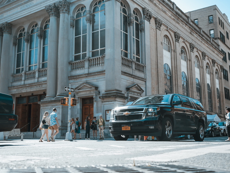adult, built structure, lifestyles, architecture, greenwich village, teal, mode of transportation, full length, new, village, chevy, 4K, building exterior
