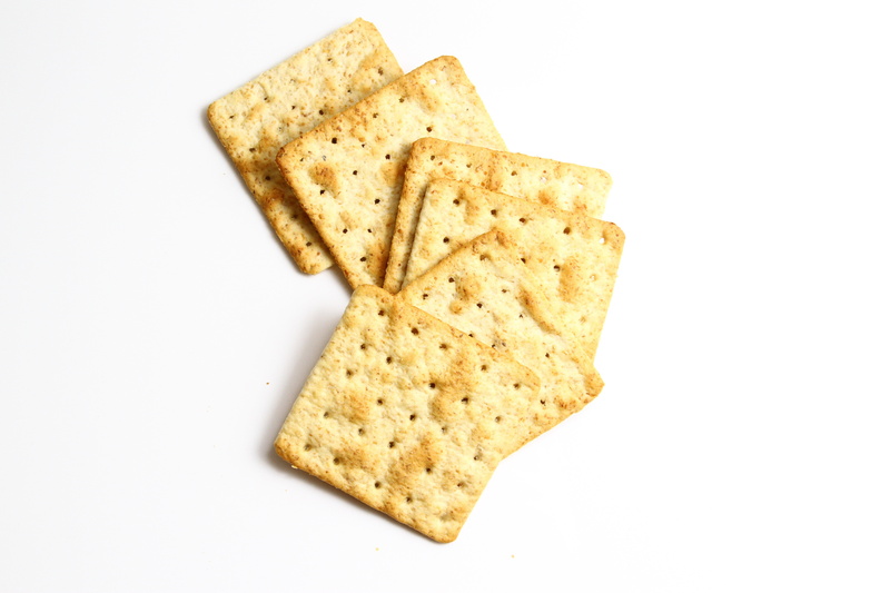 nutrition, breakfast, chocolate, no people, cookie, cracker, dinner, white background, crunchy, sign, yellow, toasted bread, six, milk, 5K, character