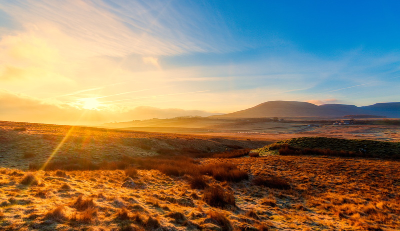 countryside, 5K, dramatic sky, beauty in nature, brown, sun up, fells, no people, golden hour, limestone, light, semi-arid, ingleton, tranquil scene, blue sky