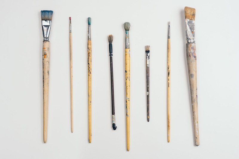 medium group of objects, brush, brushes, hobbies, art, creativity, studio shot, craft, equipment, high angle view, variation, background, grey, objects