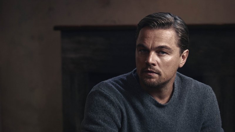actor, looking at viewer, face, sweater, depth of field, men, portrait, Leonardo DiCaprio, 1080P