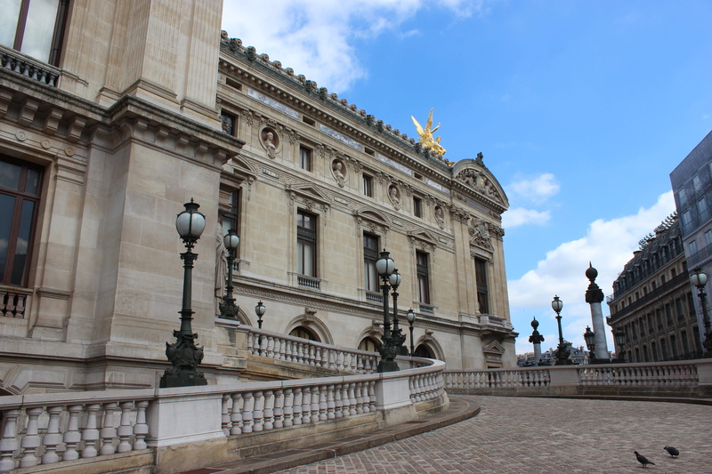 sculpture, architecture, cloud - sky, statue, city, france, paris, outdoors, the past, nature, architectural column, incidental people, representation