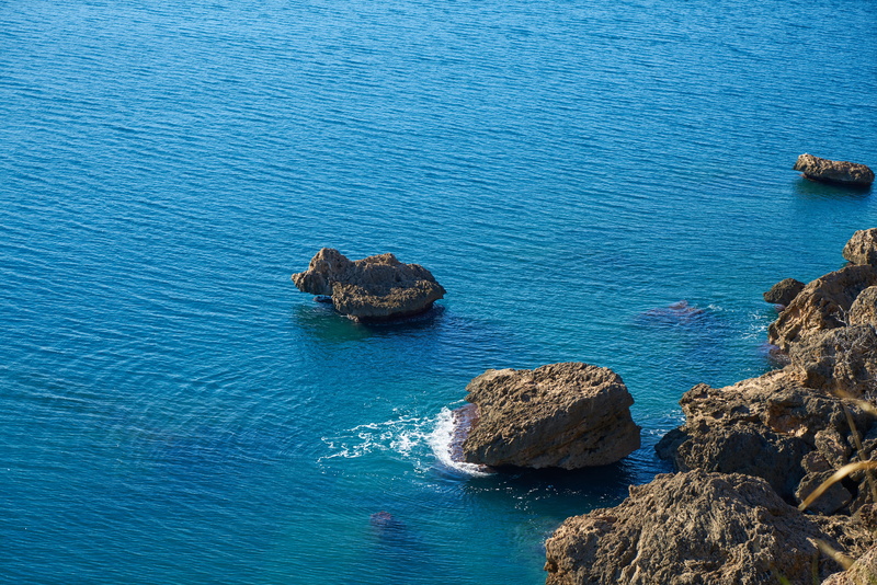 non-urban scene, rocks, high angle view, rock formation, peaceful, color, coastal, romantic, relax, rest, rock - object, tranquil scene, solid, sea, horizon