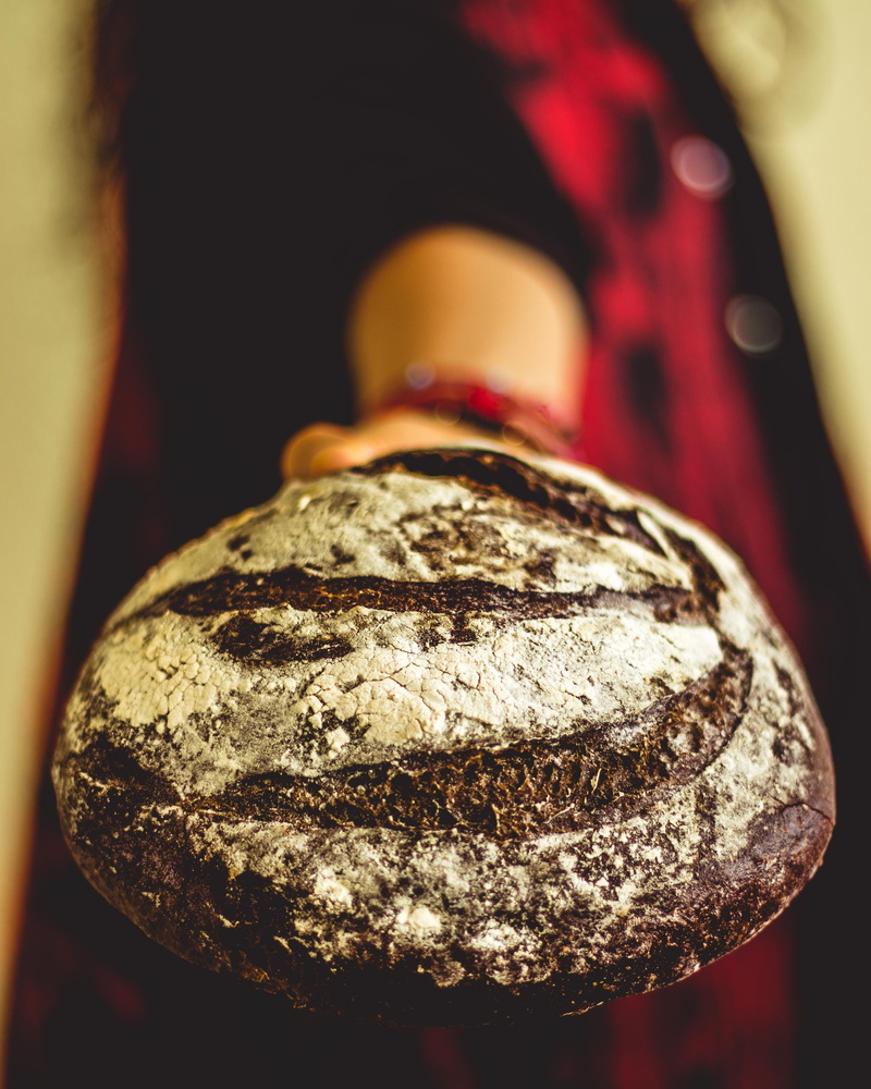 globe, CENTENO, metal, outer space, close-up, clothing, food, bread, musical instrument, crystal, sleeve, musical equipment, still life, sphere, burger