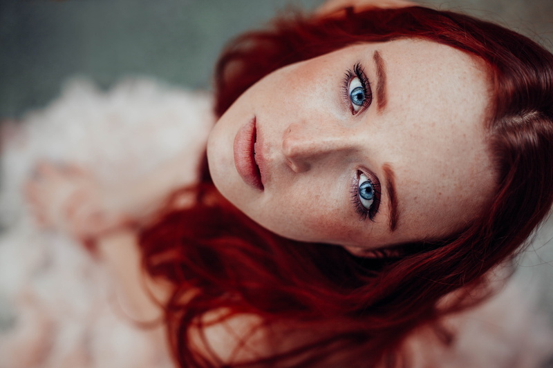 women, Anne Hoffmann, face, beauty, lying down, indoors, adult, young adult, headshot, hair, one person, looking at camera, close-up, body part, long hair