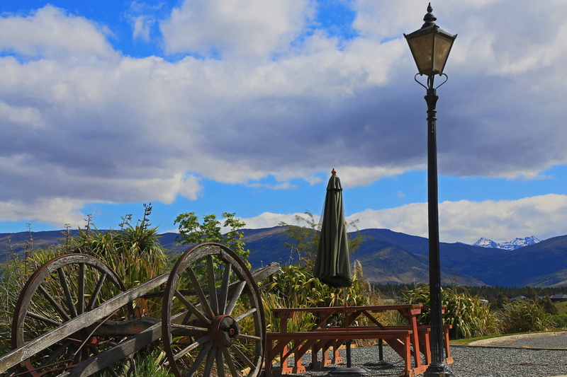 antique, flax bushes, day, beauty in nature, 5K, mountain, visitor attraction, old, plant, cat, outdoors, wooden, cloud - sky, non-urban scene, umbrella