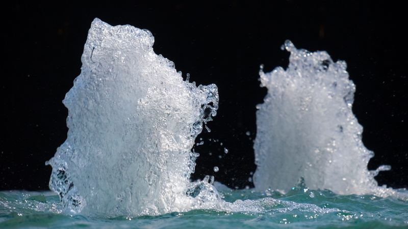 bubble, wild, aquatic sport, overprint, refreshment, sea, untamed, black background, frozen, water, studio shot, water pressure, purity, close-up, power in nature
