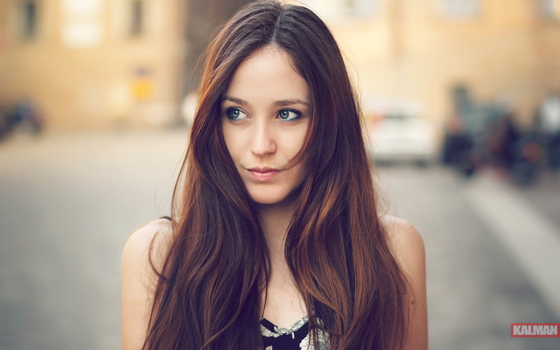 body part, front view, looking at camera, wavy hair, long hair, city, young women, adult, brown hair, 1080P, women, portrait, Lorenza Cani, beauty, Victor Kalman