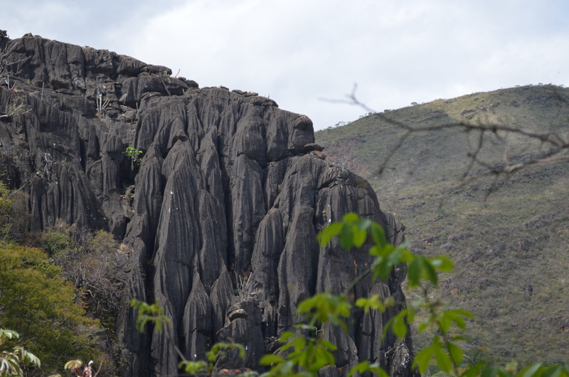 travel, non-urban scene, beauty in nature, solid, geology, plant, abseiling, rock, tranquil scene, precipice, day, tree, landscape, walk, adventure, no people