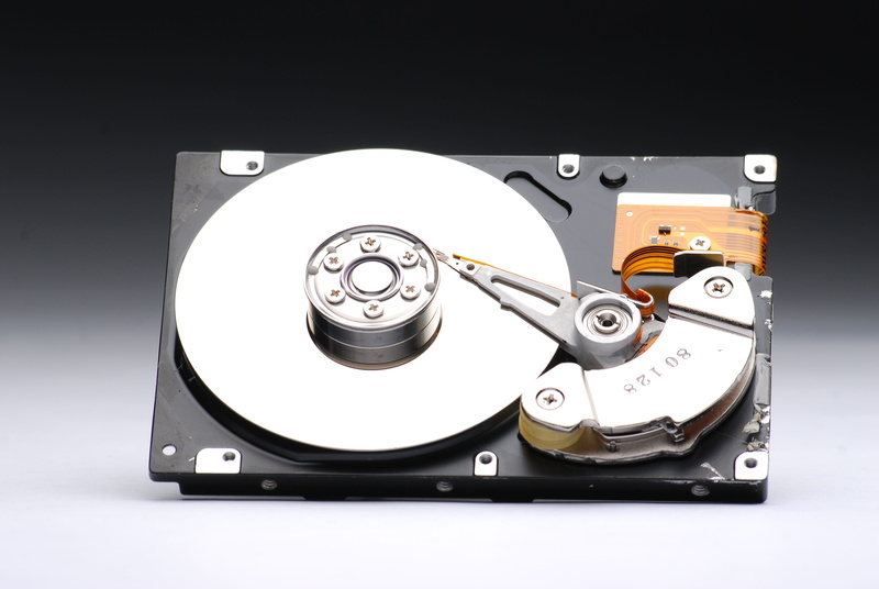 disk, history, datailaufnahme, shape, nostalgia, music, turntable, hardware, data store, component, technology, data processing, electronics, equipment