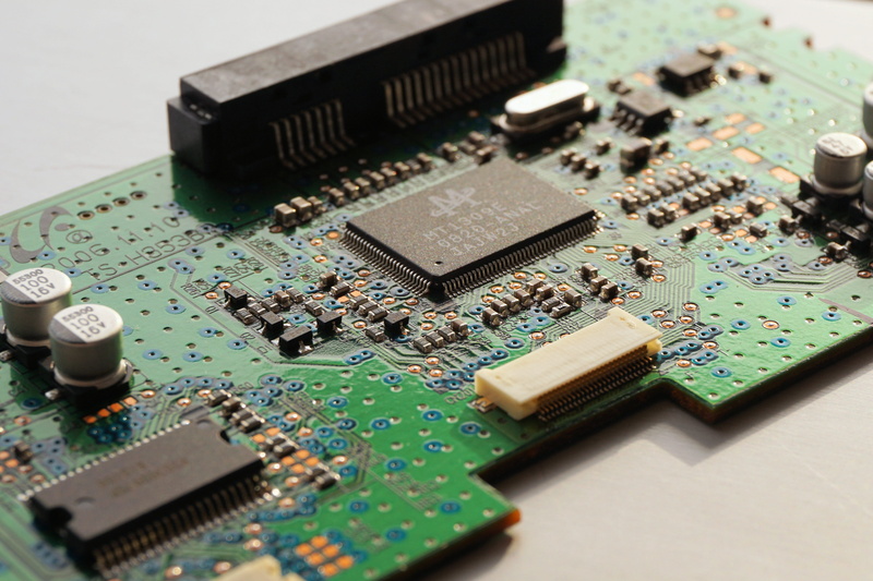 circuits, close-up, selective focus, connection, electrical equipment, data, digital, printed circuit board, board, riser board, no people, technology