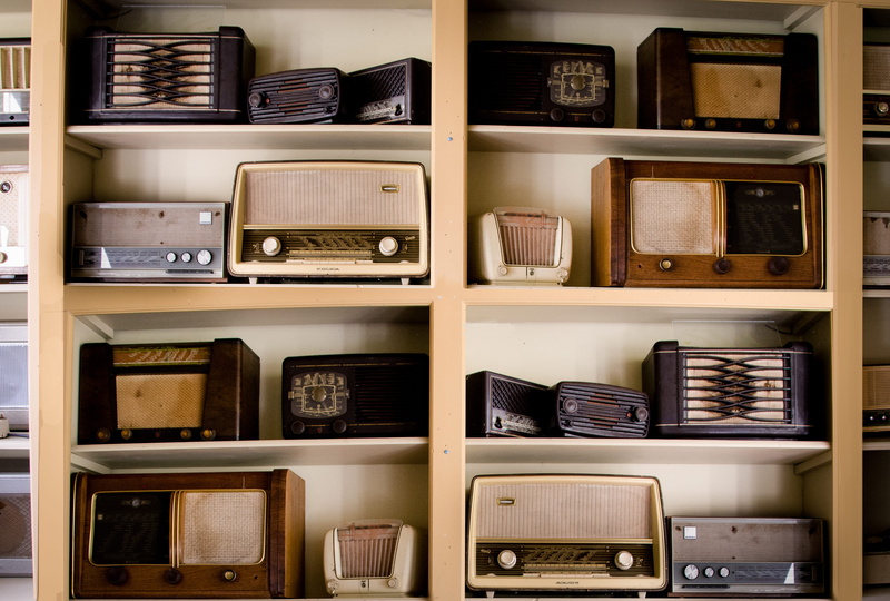 vintage, choice, variation, collection, no people, arrangement, stack, electric store, equipment, radio, 4K, transmitter, retro styled, nostalgia, radio store