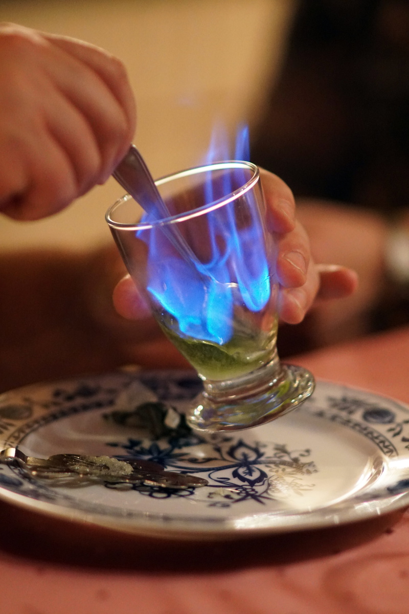 close-up, refreshment, blue flame, drink, holding, 5K, Drink, hand, human body part, glass, real people, human hand, people, finger, Absinthe, alcohol