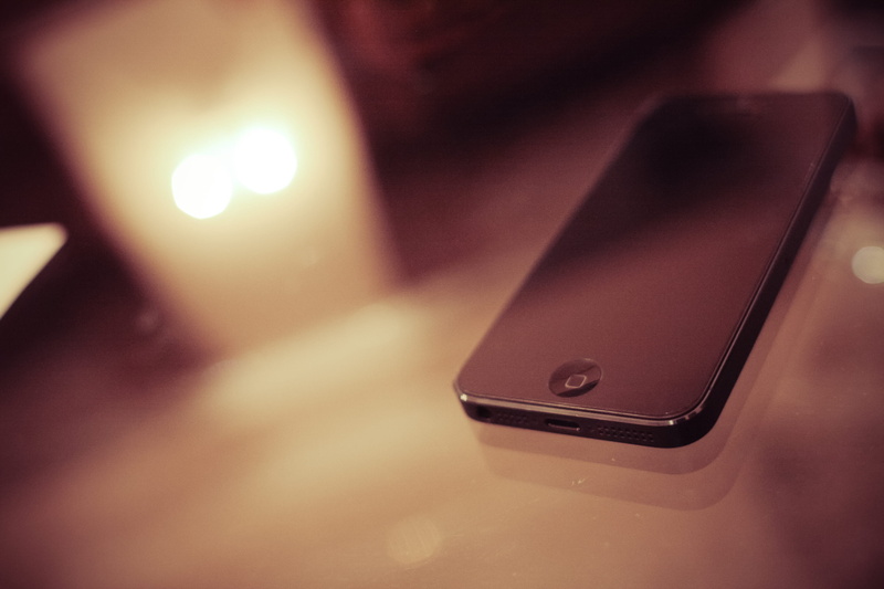 equipment, music, selective focus, arts culture and entertainment, close-up, black, still life, phone, mobile Phone, telephone, Glass, technology, no people