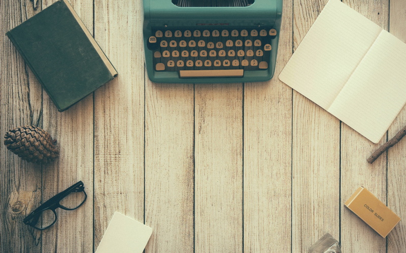 notebook, 2K, vintage, classic, workspace, old glasses, color, color sudes, sudes, whitespace, typewriter, glasses, old, wood, notepad