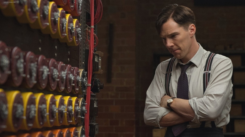 shelf, 1080P, looking, men, choice, adult, food and drink, occupation, business, alcohol, standing, the imitation game, waist up, young adult, bottle
