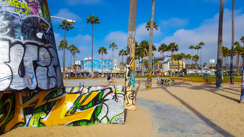 pacific coast, no people, usa, art, sand beach, tropical climate, day, beach, graffiti, palm tree, outdoors, architecture, sky, multi colored, nature, cloud - sky