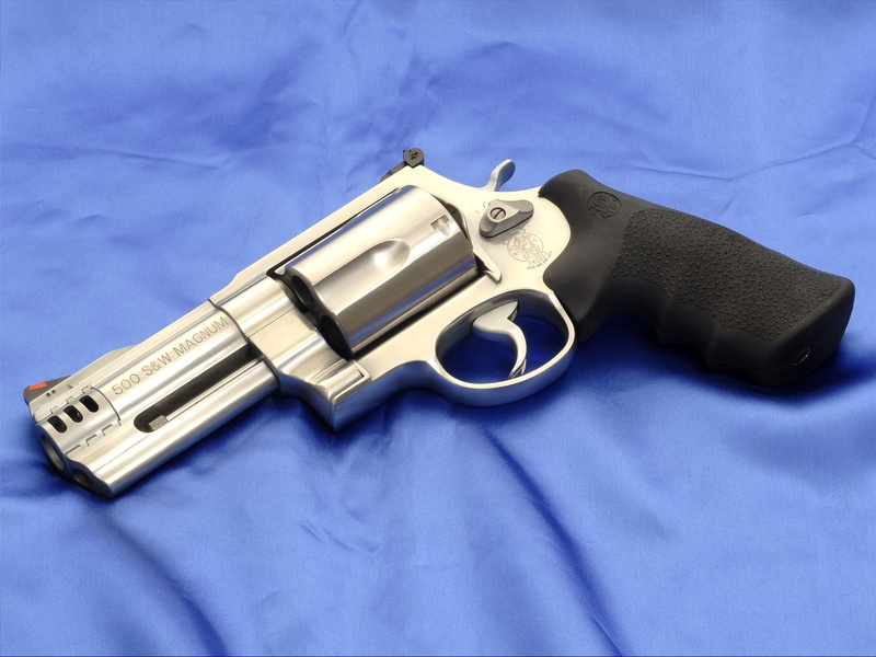 smith and wesson 500 magnum revolver, 1080P