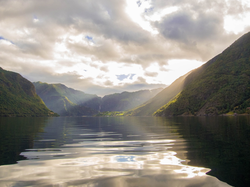 mountain, non-urban scene, Norway, outdoors, landscape, idyllic, lake, tranquil Scene, twilight, impressive, mountain Range, reflection, sunbeam, scandinavia