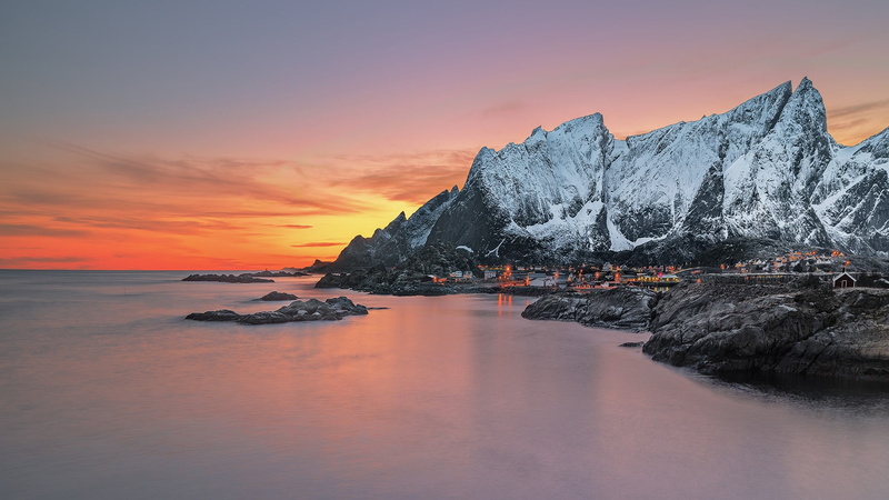 snowy mountain, landscape, nordic landscapes, mountains, Lofoten, nature, clouds, horizon, sea, Norway, village, sky, dawn, house, water, lights, 1080P