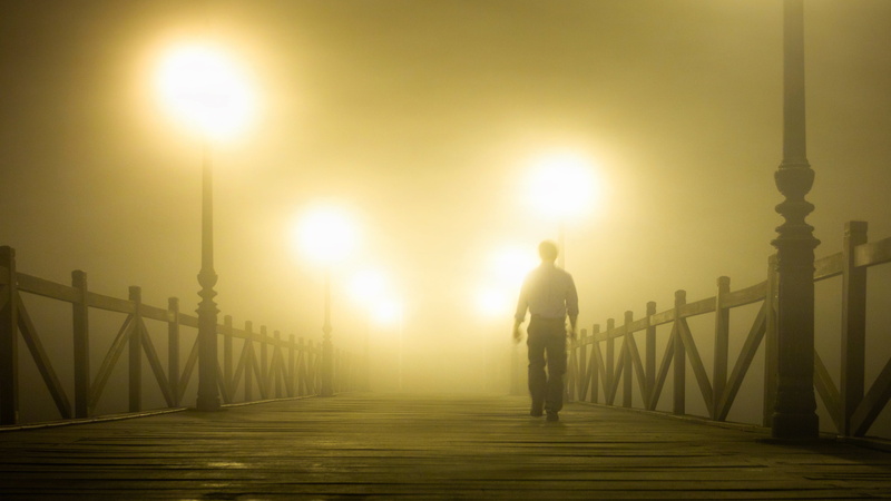 pants, luces, muelle, photographer, back Lit, photography, light, Fog, 4K, caminando, walking on, embarcadero, people, imagen, lights, wooden, black, foto
