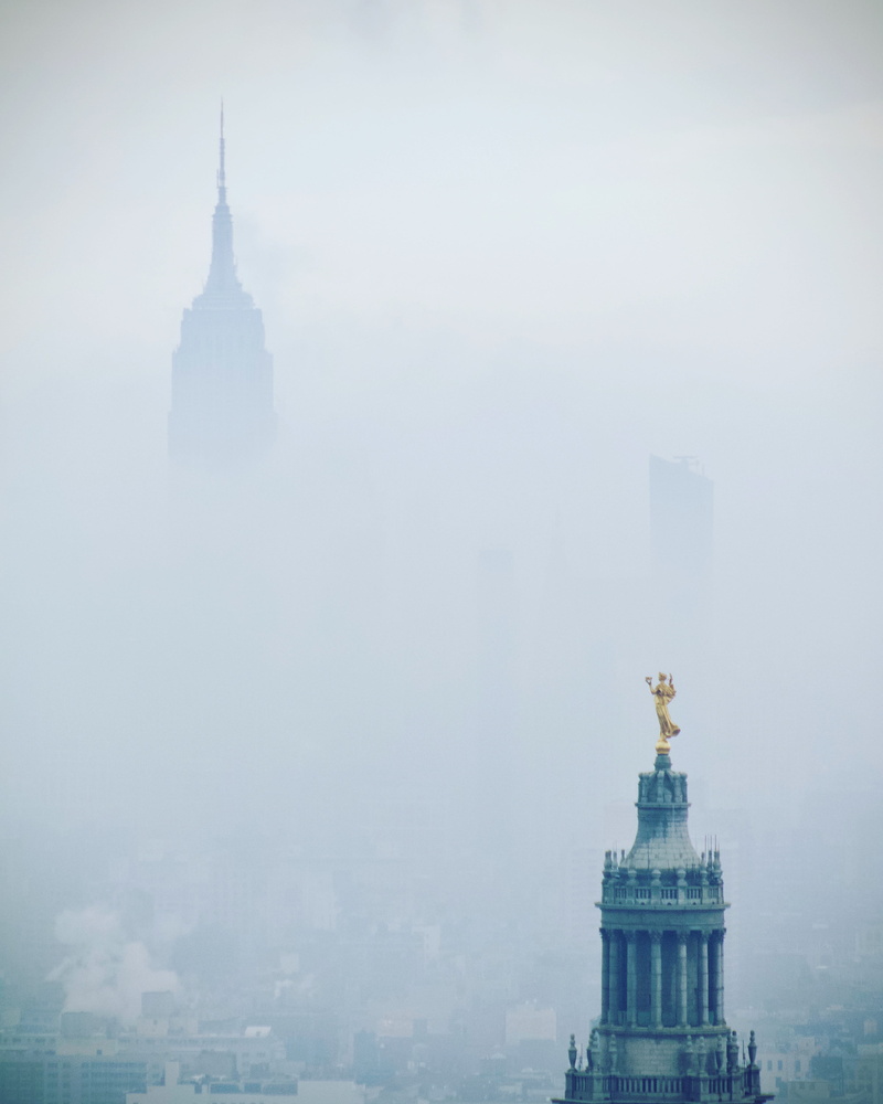 skyscraper, office building exterior, spire, manhattan, cityscape, new york, fog, outdoors, place of worship, overcast, building exterior, no people, gold