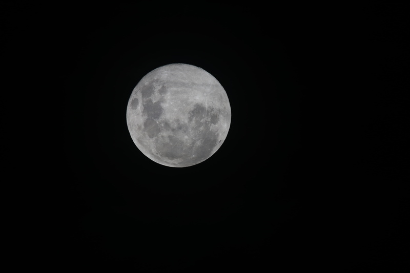 scenics - nature, globe, 5K, planetary moon, geometric shape, outdoors, copy space, moon surface, planet, moon, shape, full moon, majestic, earth, vitoria
