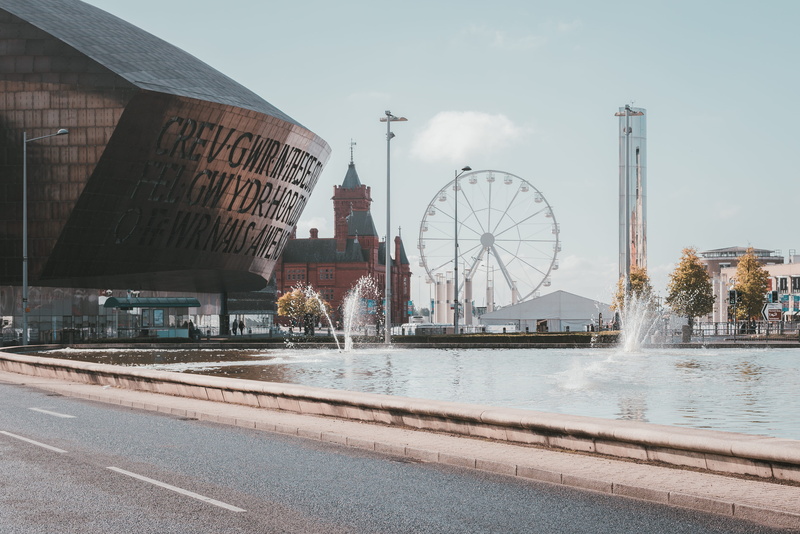 sky, fountain, united kingdom, amusement park, ferris wheel, travel destinations, 7 bute crescent, 4K, cardiff, building exterior, city, spraying, architecture