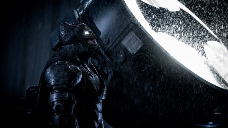 4K, military, Batman, history, uniform, suit of armor, gun, security, work helmet, sculpture, architecture, weapon, statue, armed forces, Affleck, helmet