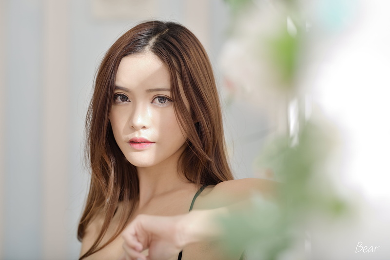 indoors, hairstyle, women, looking at camera, beauty, brunette, one person, fake iris, contemplation, beautiful woman, Asian, body part, hair, adult, human face