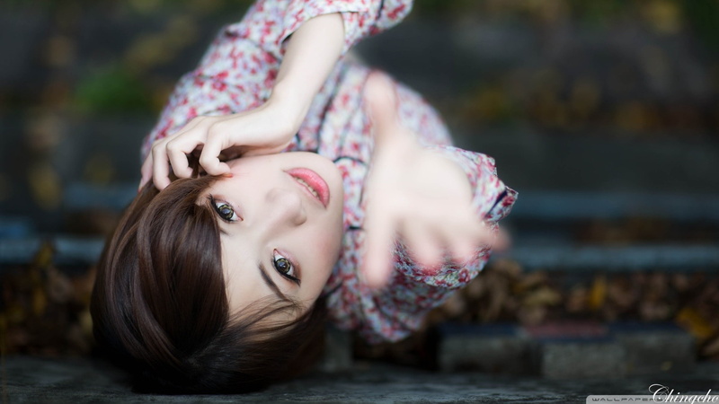 body part, women, 1080P, focus on foreground, Asian, brown hair, beauty, one person, young adult, beautiful woman, long hair, portrait, teenager, fashion