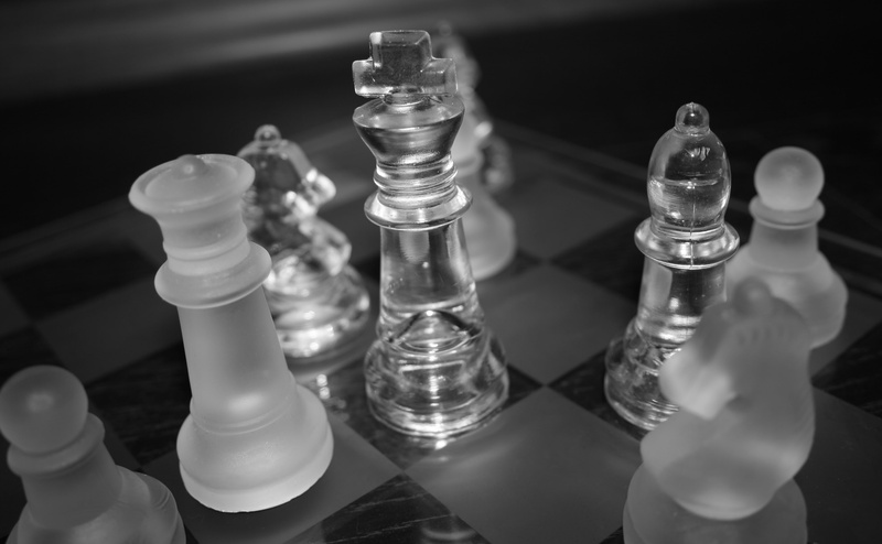 Black and White, still life, large group of objects, 4K, chess board, competition, chess, queen - chess piece, strategy, focus on foreground, board game
