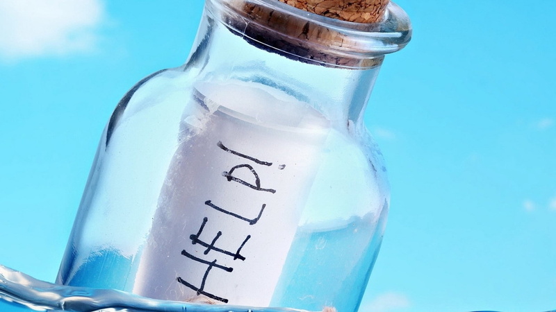 transparent, clear, container, syringe, healthcare And Medicine, paper, please, no People, indoors, cork, drink, blue background, science, western script