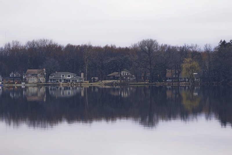 waterfront, non-urban scene, architecture, clear sky, beauty in nature, 5K, forrest, day, scenics - nature, nature, cottages, lake, built structure, trees