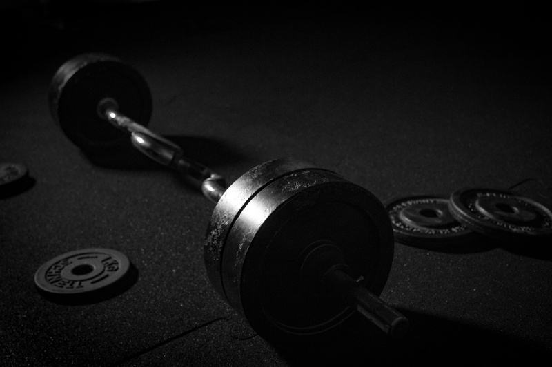 weights, exercise equipment, healthy lifestyle, camera - photographic equipment, still life, strength training, training, technology, barbell, dumbbell