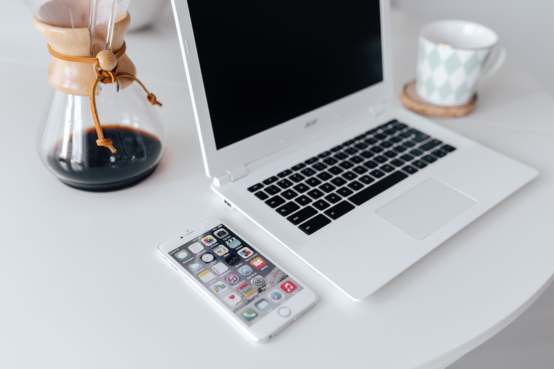 4K, technology, refreshment, portable information device, room, furniture, home office, home, workspace, computer, food and drink, workplace, minimalist