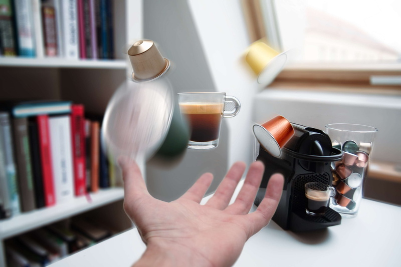 food and drink, food, caf, cup, one person, human hand, adobe photoshop, nespresso, motion, real people, design, lifestyles, holding, human body part, drinking glass