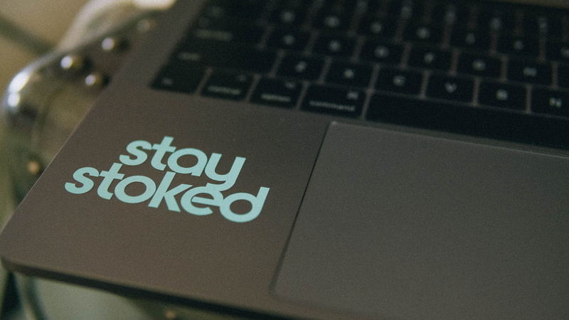 western script, computer keyboard, wireless technology, united states, laptop, apple, 5K, touchbar, communication, close-up, table, surfing the net, macbook