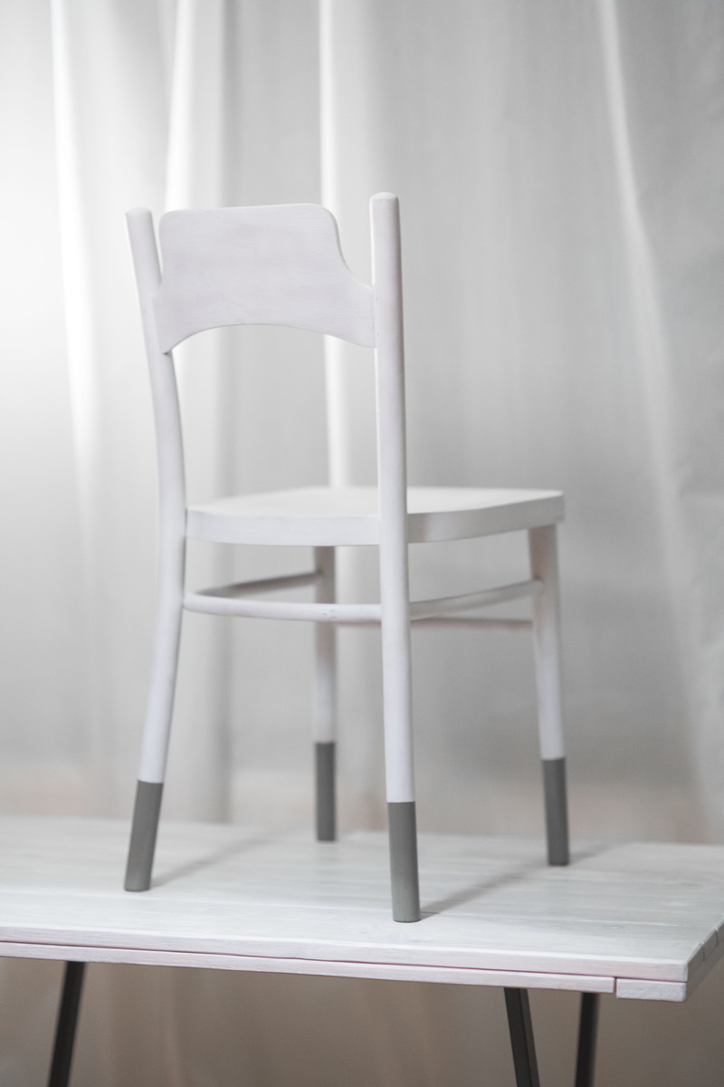 camera, white, decor, domestic Room, miscellaneous, motivational, seat, wall - building feature, wood - Material, empty, 5K, metal, home interior, table
