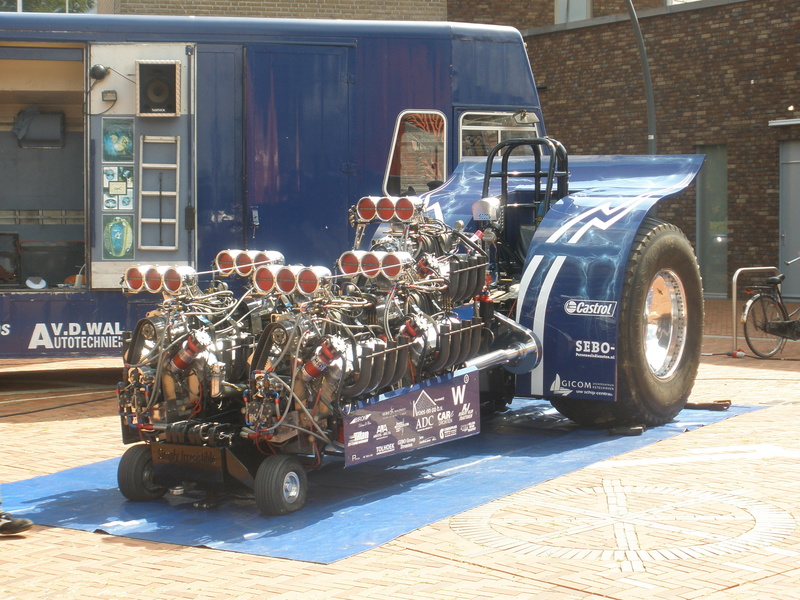 engine, hot, tractor, rods, race, tractor pulling, racing, 2K, rod