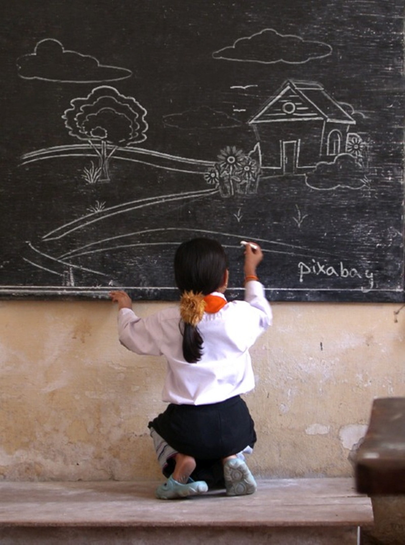 art, credit, girl child, rear view, blackboard, chalk, house, pixabay, real people, student, females, human arm, school children, art and craft, scenery