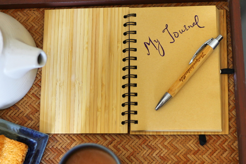 no people, writing, paper, top, note pad, food, book, to do list, preparation, fountain pen, publication, retractable, table, writing instrument, notebook